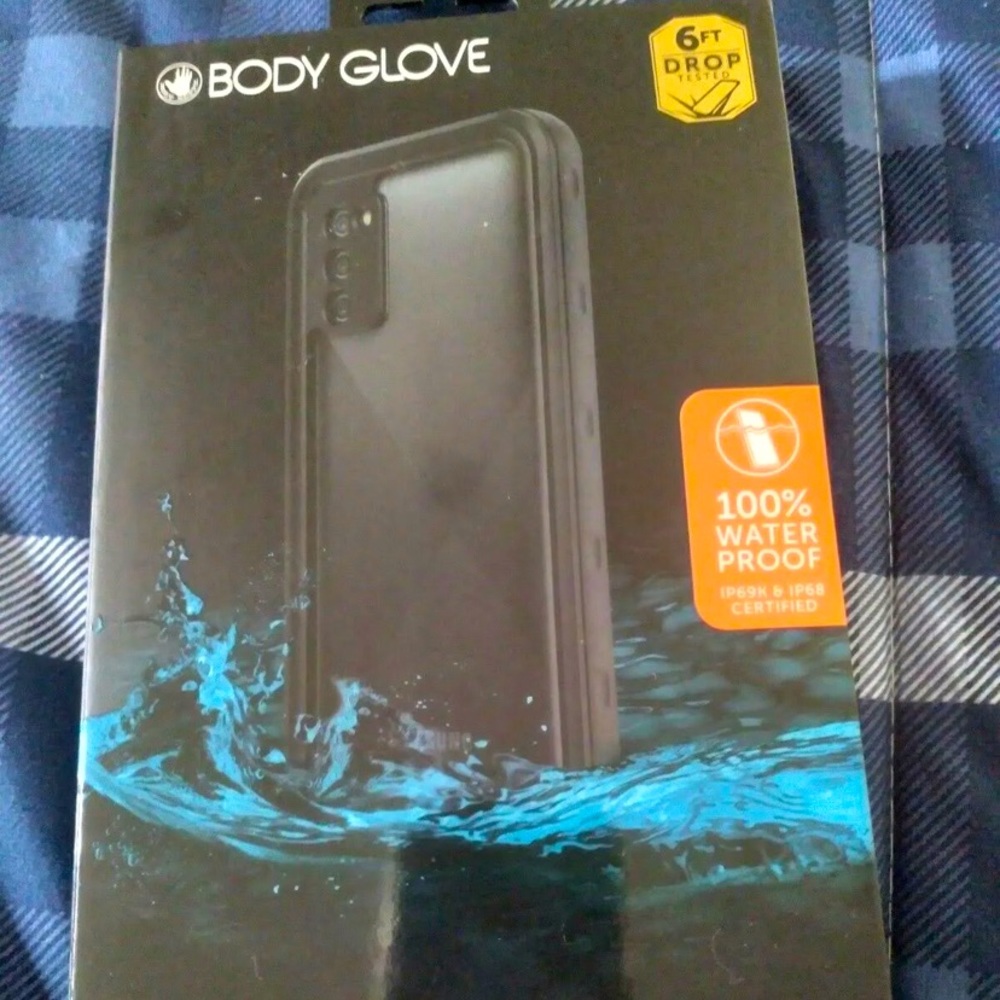 Body glove tidal waterproof case